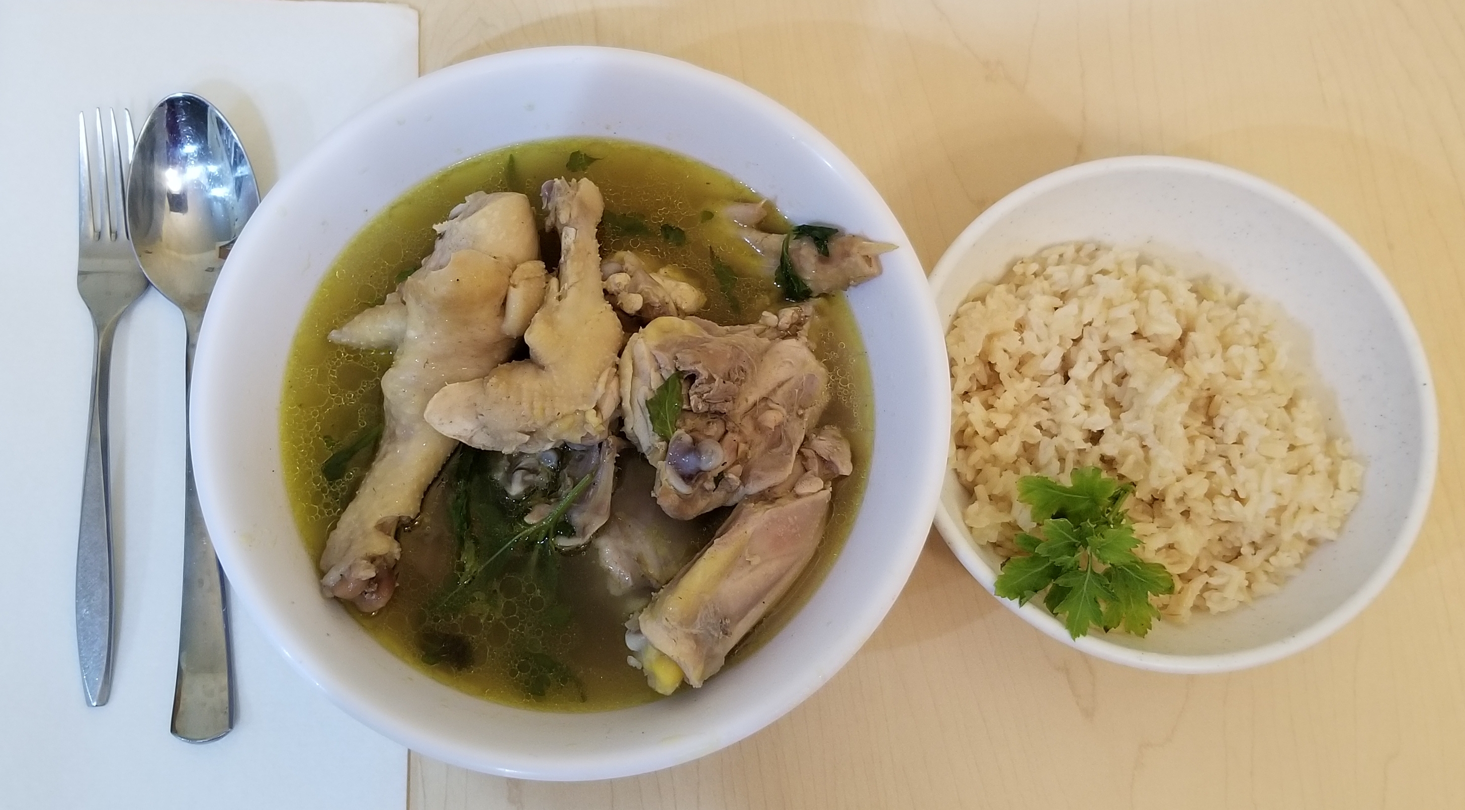 Chicken herb soup with brown rice